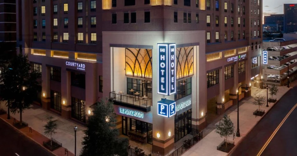 Game Day Ready: Hotels Walking Distance to Mercedes Benz Stadium