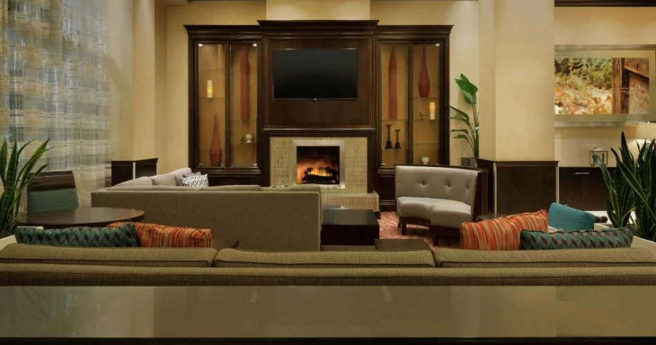 Find Your Perfect Stay: Hotels Near Mercedes-Benz Stadium in Atlanta
