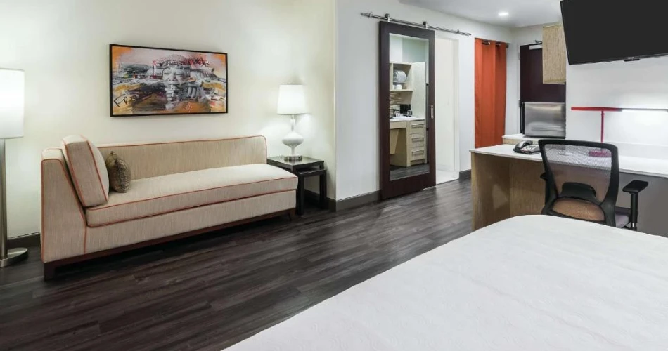 Find Your Perfect Stay: Hotels Near Mercedes-Benz Stadium in Atlanta
