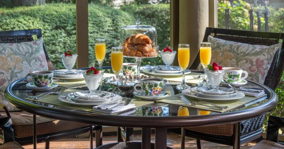 Charming Places to Stay Near Mercedes-Benz Stadium, Atlanta: Where Comfort Meets Convenience