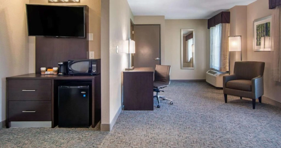 Pocket-Friendly Stays: Cheap Hotels Close to Mercedes-Benz Stadium